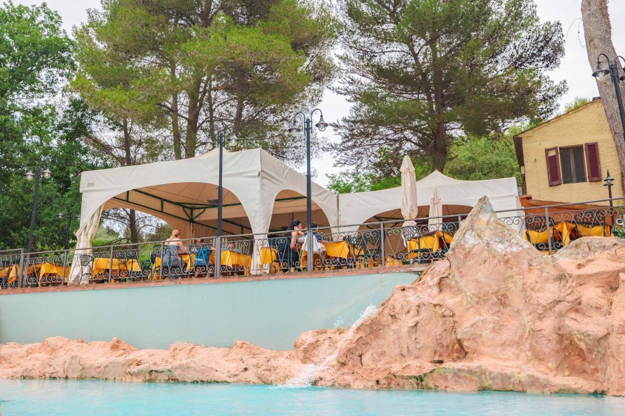 Le Pianacce Camping Village Castagneto Carducci Exterior photo