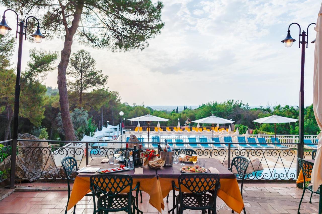 Le Pianacce Camping Village Castagneto Carducci Exterior photo